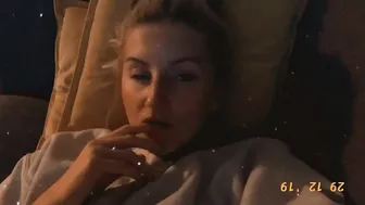 Lexi_xxox onlyfans hot young lady is fucking pussy