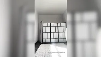 Laly Vallade onlyfans Lovely blond 2