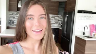 Lana Rhoades onlyfans hot chick rides phallus