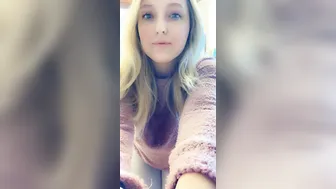 Kitten Kate onlyfans skillful slut jerks off