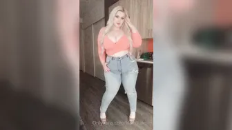 Klaudia Kelly onlyfans babe in stockings fucks both holes