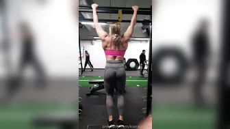 Kiera Jaston onlyfans sweet thing masturbates shaved cunt