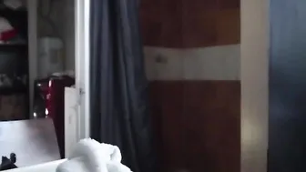 Katee Owen aka KateeLife onlyfans elite woman pulls a cap