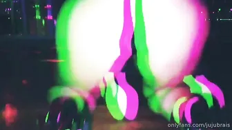 Julia Abrams onlyfans Lovely pussy