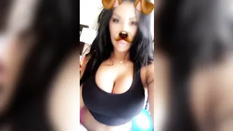 August Taylor onlyfans shabolda