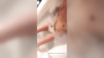 Aiden Ashley onlyfans passionate  private e jerking