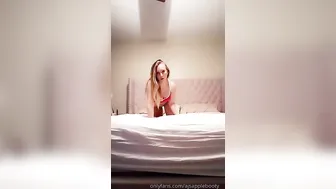 AJ AppleGate onlyfans Desirable aunt