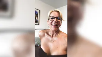 fitcougar50 onlyfans smiling girl