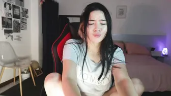 emma_johnson_ Cute brunette