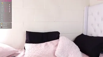 emily_and_jack1 milf with tattoos jerks off her cunt