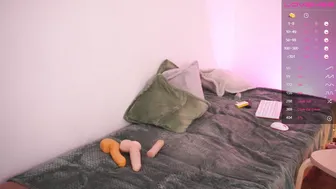 emiliajovial recording  private e with the model