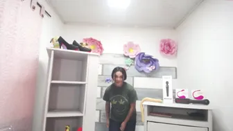 eliscecloud green haired sweater cuddles