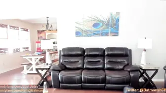 nellebeachgirl cute brunette with natural tits chatting in fries