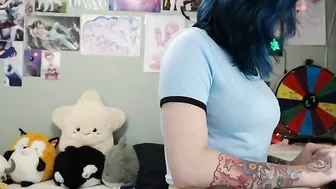 miss_mao Sexy babe masturbates point