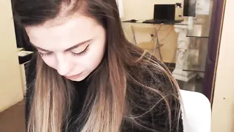 alma_pearl Cute kralia takes off her panties and jerks off her cunt