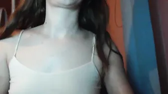 2h0tsister Charming babe shows off beautiful sissy