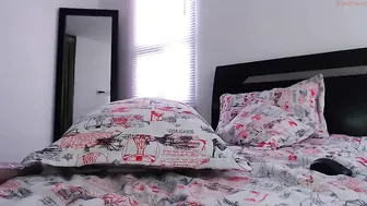 emilyortiz1 Naughty woman sucks cock