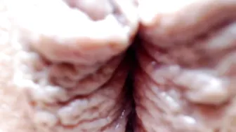 sweetdoll17 Cute brunette girl licks dildo