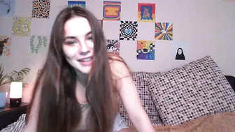 di_a_lutik Lush redhead