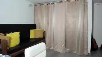 cum_and_face slut in stockings fucks clit