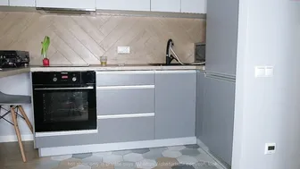 sofi_look_ slutty lady fucks her ass hard