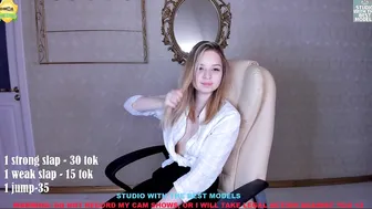 amina_blush beautiful slut plows pussy with phallus