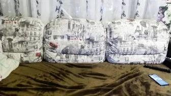 passions_streams cute bitch bares shaved holes