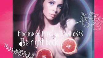 nestarootz gorgeous mare gently massages pussy