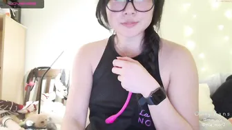 mia_wu Black haired bitch