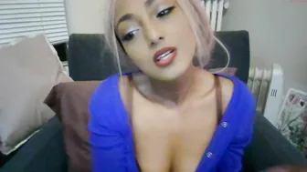 marcelinee cute wench pulls vagina with phallus