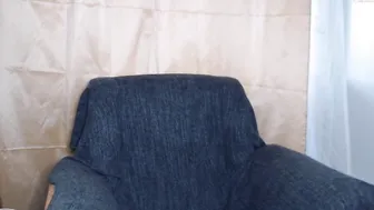 marie_blue delicious bitch pulls her holes