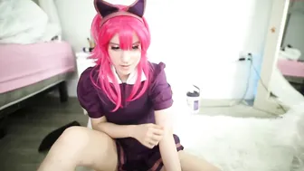 lana_rain dark haired babe digging with sex machine