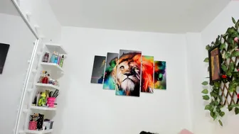 kim_velez Slender confused