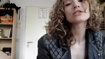 kosherpussy busty latina massages nipples