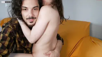 koalacouple busty  cam girl  caresses her lips.