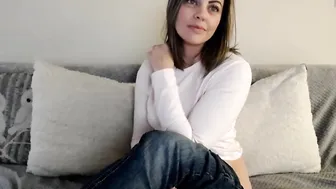 juicytaylor slut in stockings fucks clit