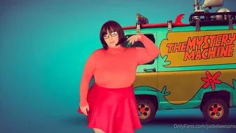 Jodie Lawson   appetizing dancer poses for the camera