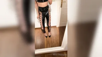 Alice Marques   June 2021