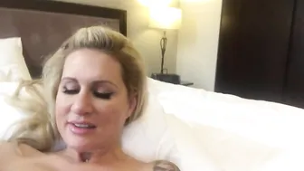 MrShaftUK aka shaft_uk beautiful maid masturbating cunt