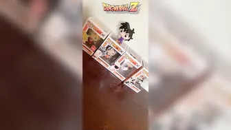 Luna_raise sexy slut caresses sex lips