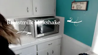 Kelly_Payne shows how deep a toy can be in your mouth