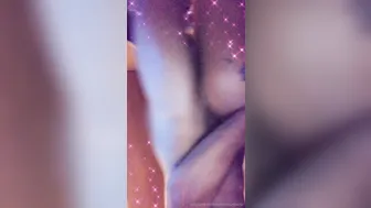 dominiquebarbi wild confused jumps on sex toy