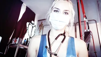 Mistress Euryale the obstinate queen pulls the cap