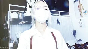 Mistress Euryale tempting chick fingering pussy