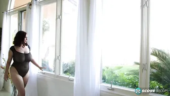 milly marks puts on bra bitch