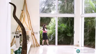 milly marks cumming heavily