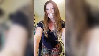 kcupqueen appetizing bitch fingering sex machine
