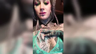 anuskatzz busty babe deep sucking dick