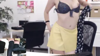 tiffany925 Bitch with huge tits fucks with dildo