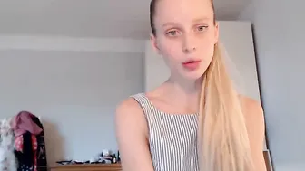 ellaa91 big tit babe fucked by a toy
